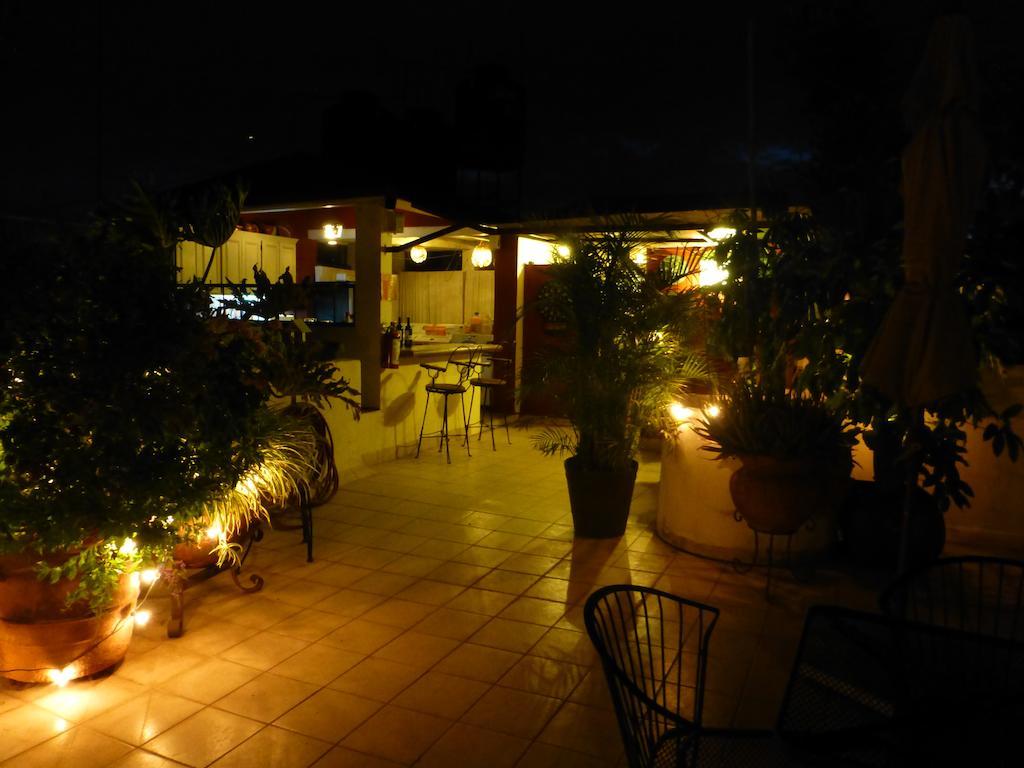 La Perla Hotel Boutique B&B Гуадалахара Екстериор снимка