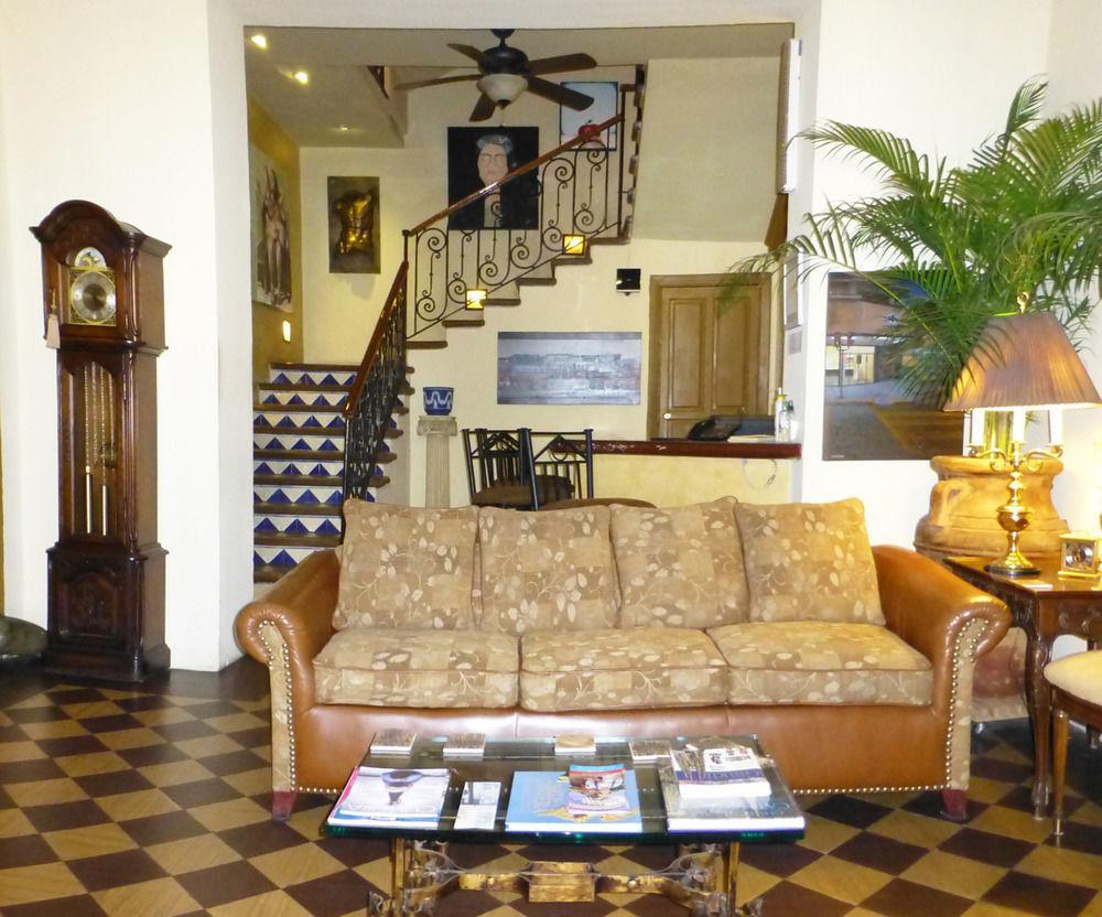 La Perla Hotel Boutique B&B Гуадалахара Екстериор снимка